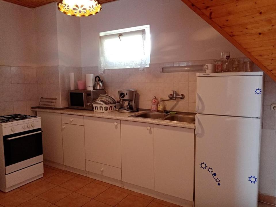 Tóra nyíló vendégház badacsonytomaj Exterior foto